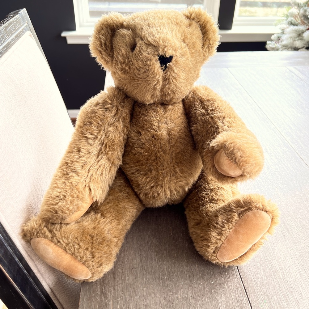 Authentic Vermont Teddy Bear 15" Tall